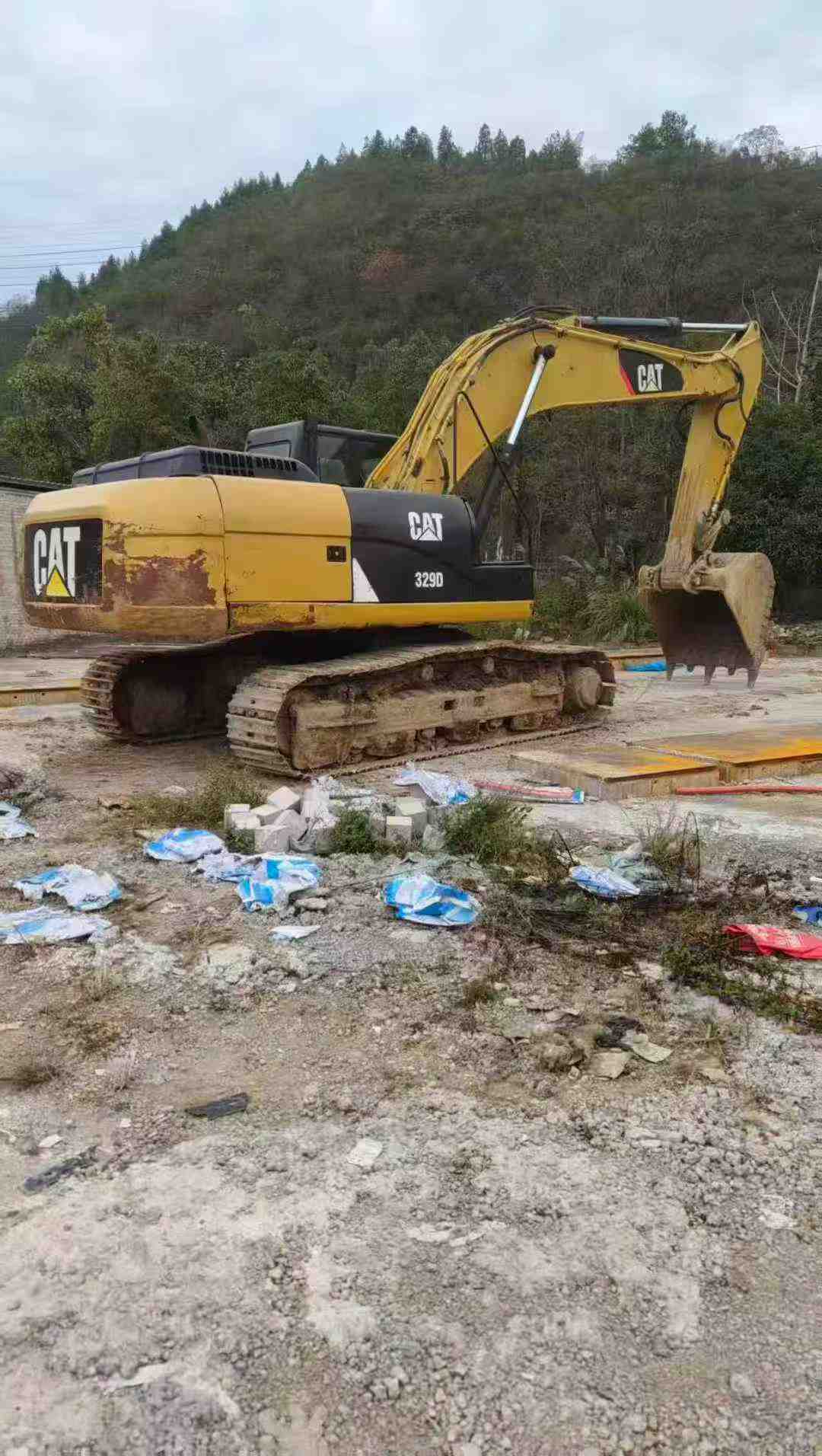 Used Caterpillar 329D Excavator 2014 Model / 5