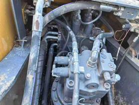 Buy JohnDeere E240 Used Excavator / 3 Used JohnDeere E240 Excavator 2019 Model / 3