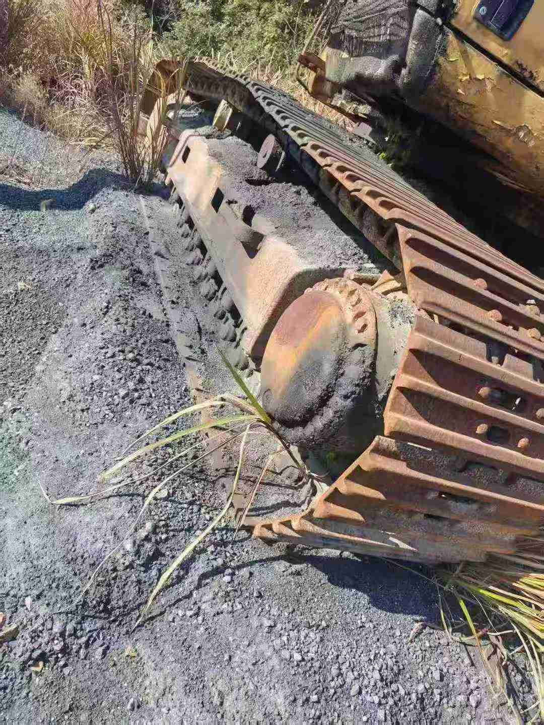 Used Caterpillar 325C Excavator 2016 Model / 8