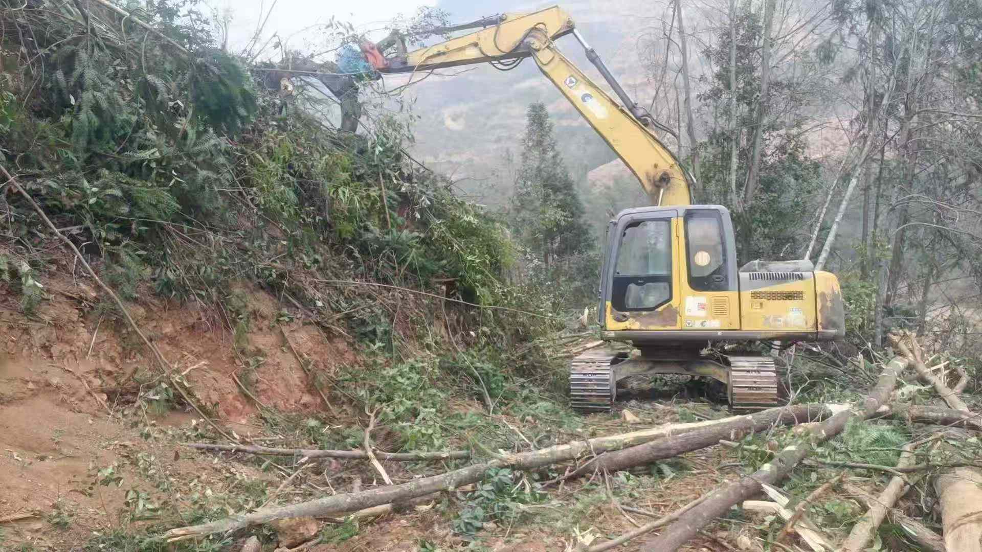 Used XCMG XE135GA Excavator 2014 Model / 5