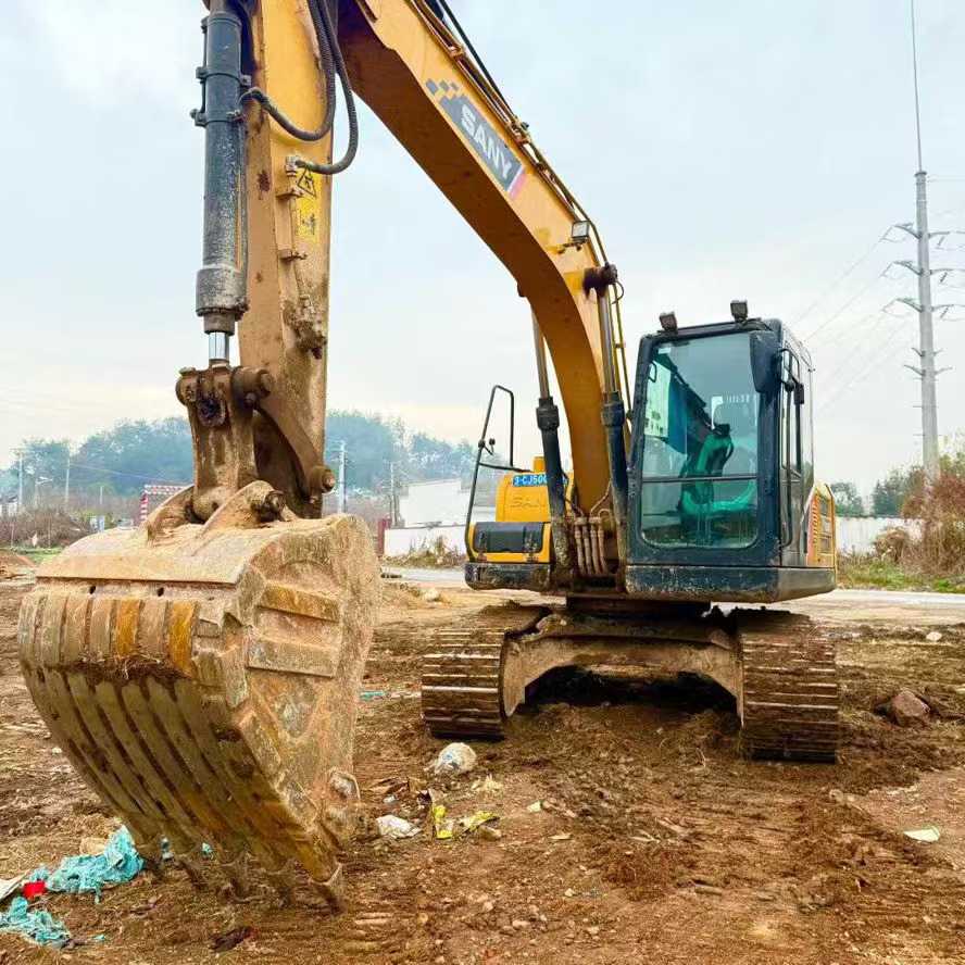 Used Sany SY135 Excavator 2020 Model / 3
