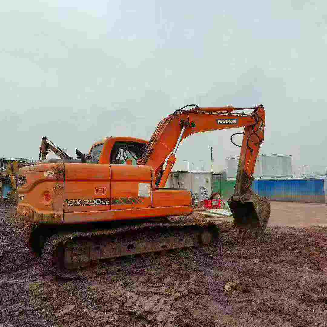 Used Doosan DX15 Excavator 2014 Model / 7