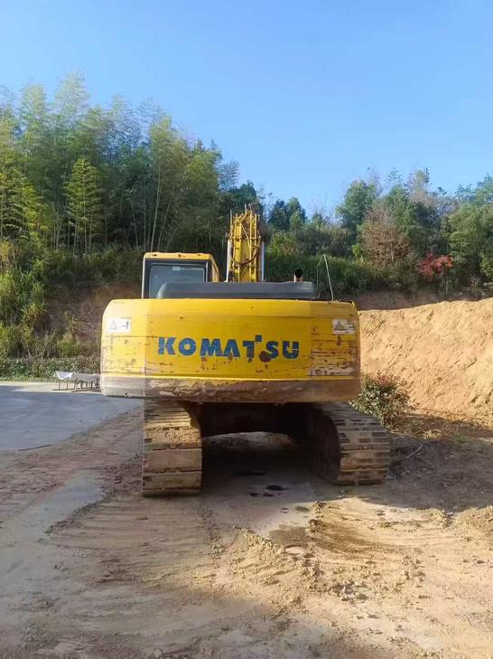 Buy Komatsu PC210-7 Used Excavator / 1